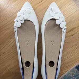 Rothy Petal Point II White Flower Shoe